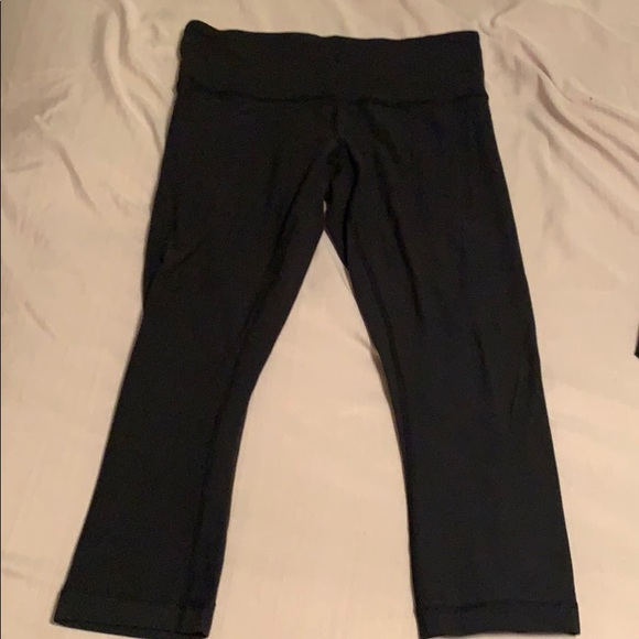Lululemon yoga pants - Picture 1 of 7